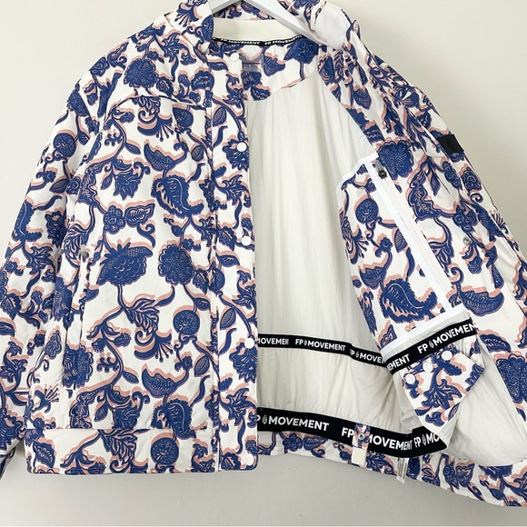 FP Movement Women's Bunny Slope Printed Puffer Jacket - Picture 7 of 13